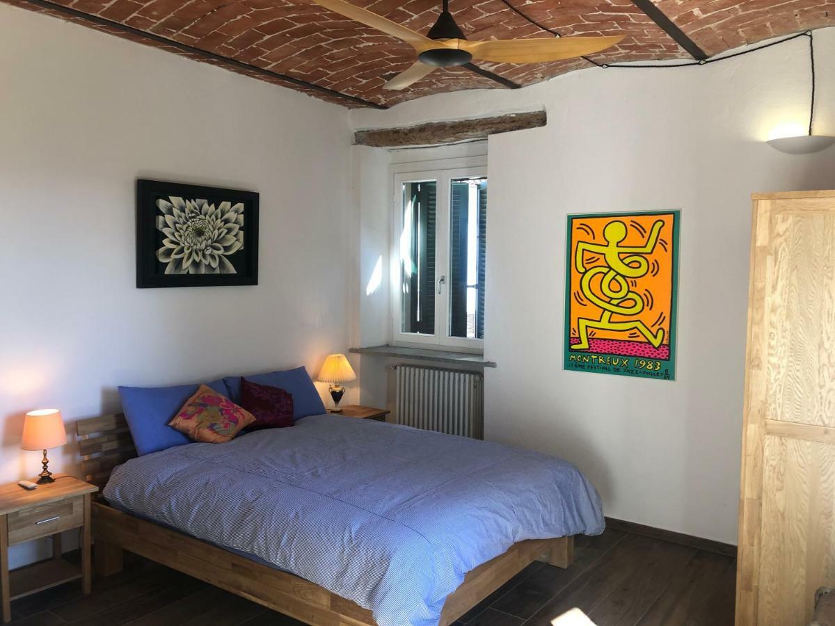 Modern Farmhouse Apartment Montabone Bagian luar foto